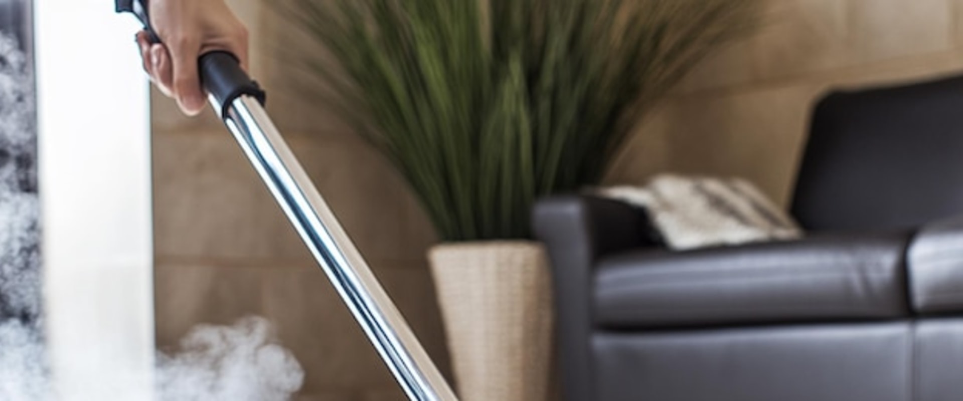 The Advantages of Using a Steam Cleaner for Residential Floor Care